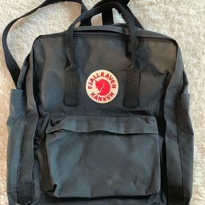 Fjallraven Kanken Backpack - Black